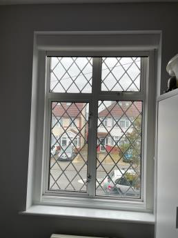 CASSETTE BLACKOUT BLINDS image 1